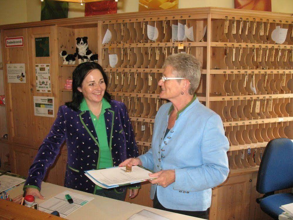 Theater- Und Feriendorf Koenigsleitn Gmbh Litschau Buitenkant foto