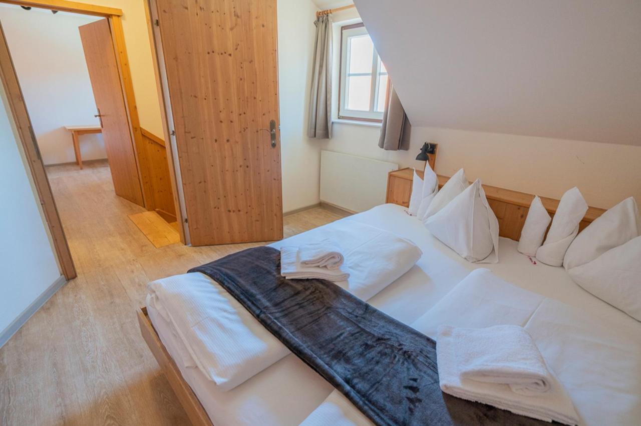 Theater- Und Feriendorf Koenigsleitn Gmbh Litschau Buitenkant foto